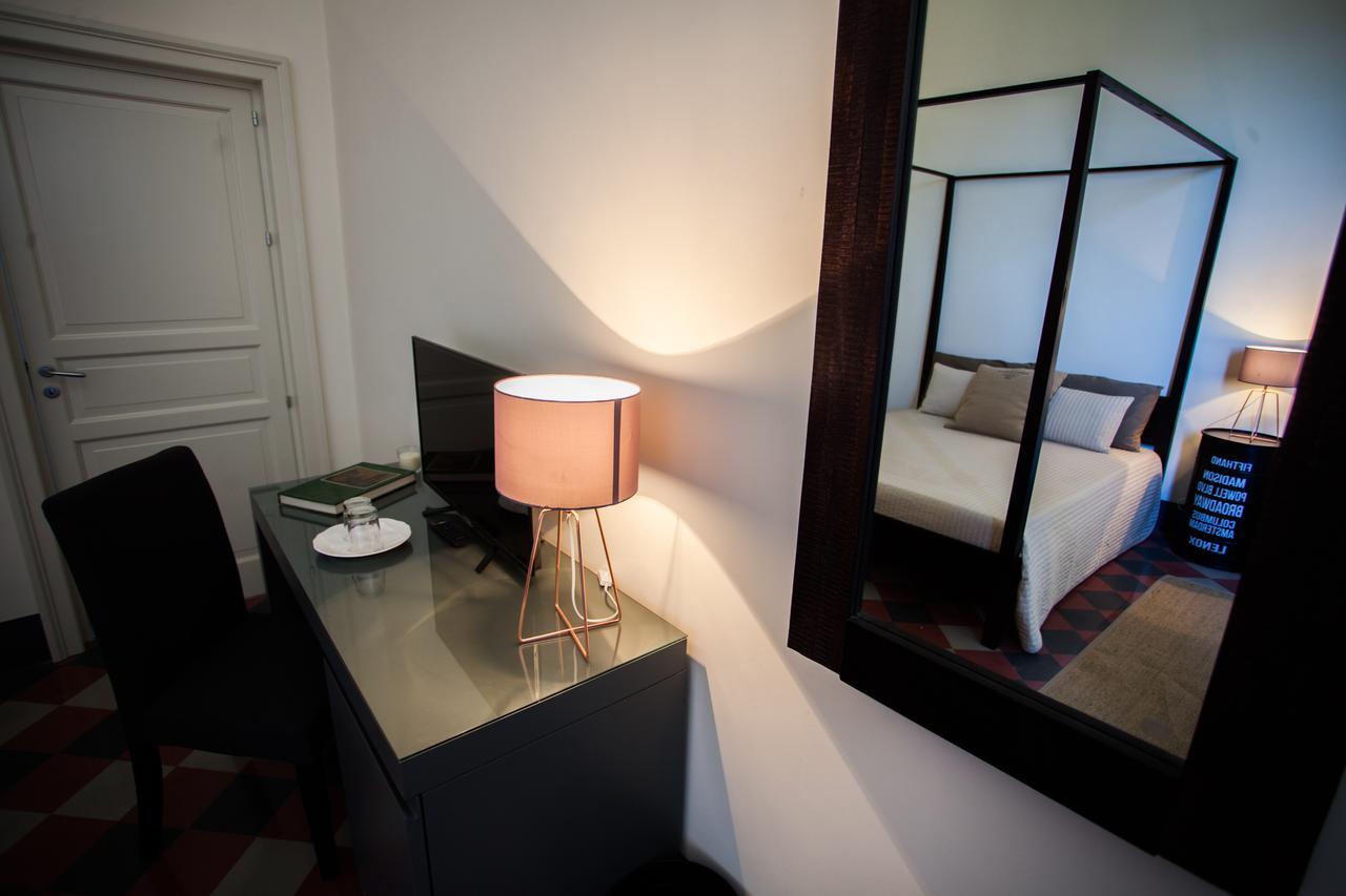 Le Stanze Del Capotreno Bed and Breakfast Bagheria Exteriör bild